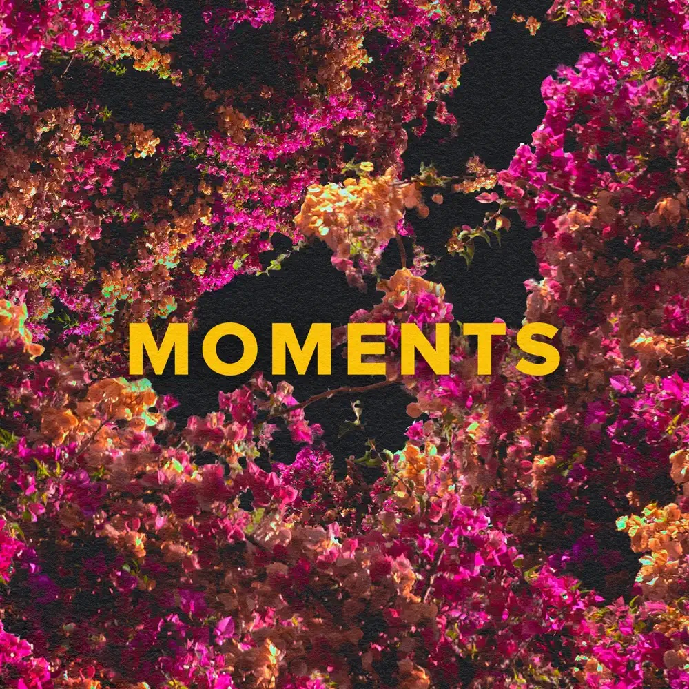 Caravãna Sun — Moments cover artwork