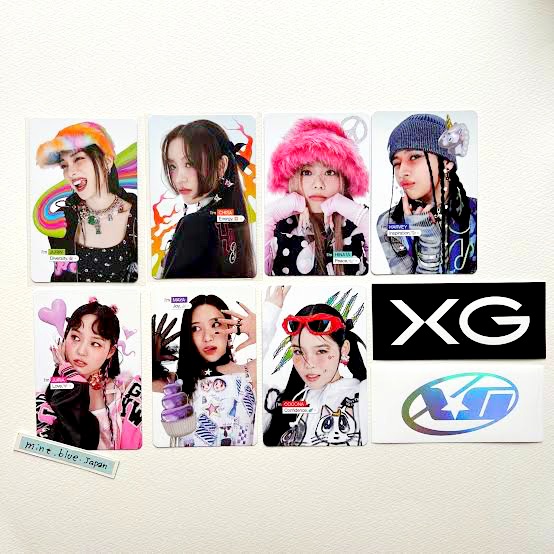 XG ft. featuring Ciara & Jackson Wang LEFT RIGHT REMIXX cover artwork