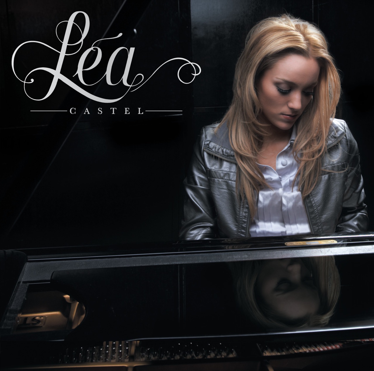 Léa Castel featuring Soprano — Dernière chance cover artwork