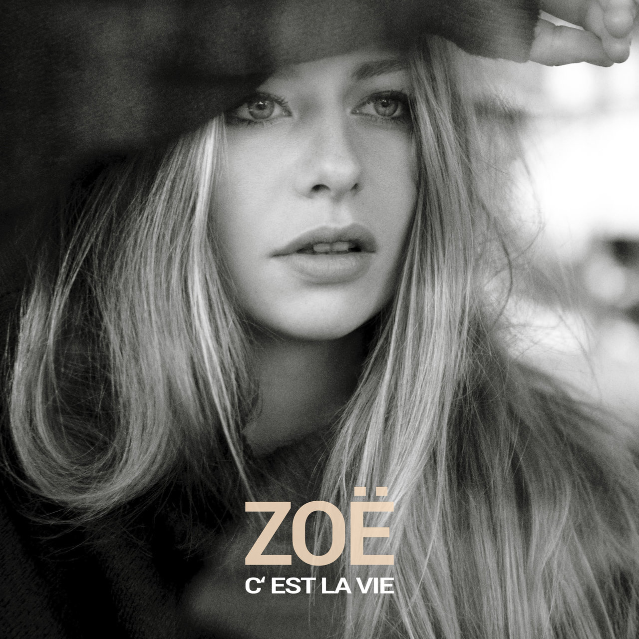 ZOË — C&#039;est la vie cover artwork