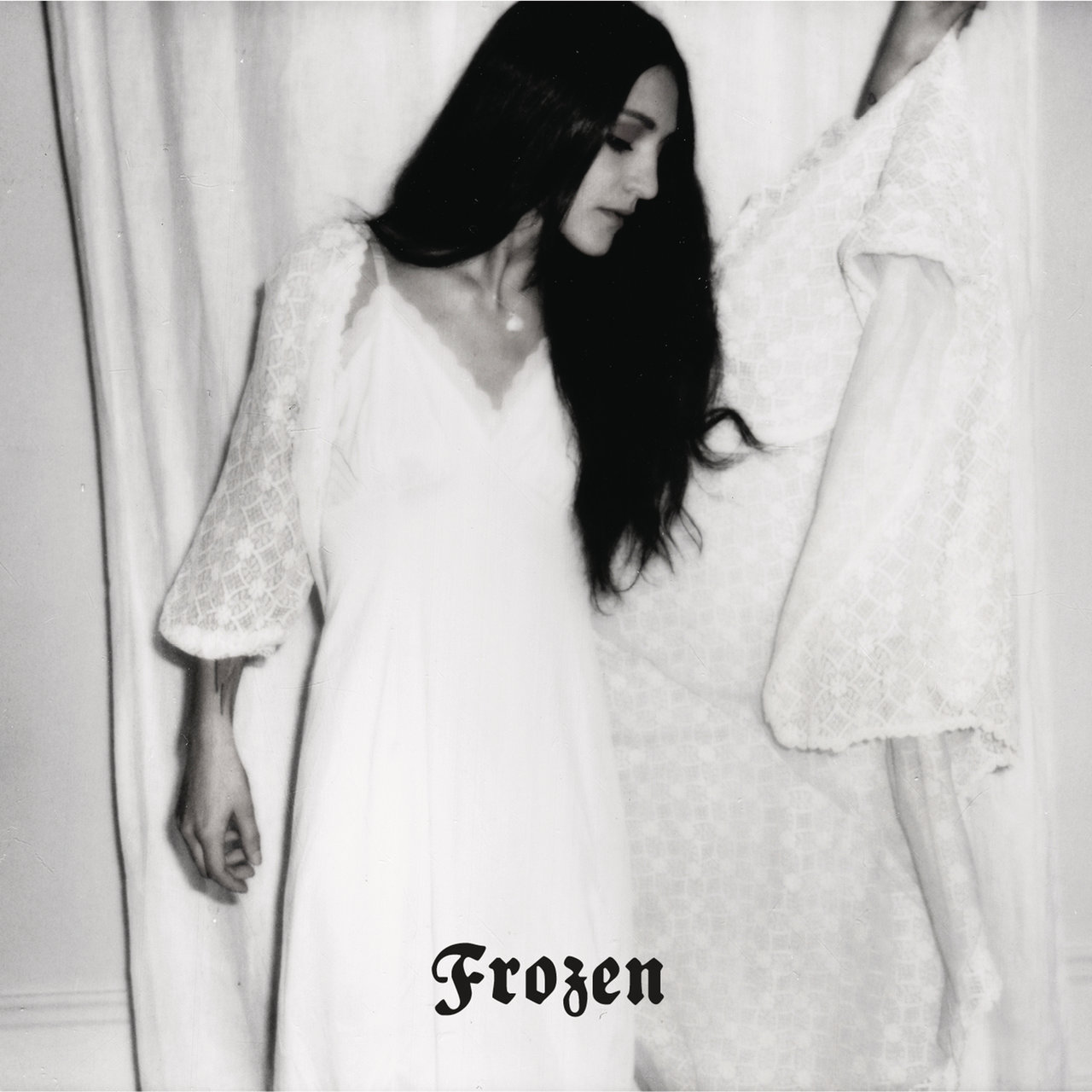 Nicole Sabouné — Frozen cover artwork