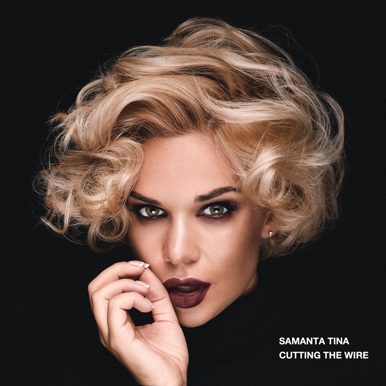 Samanta Tīna — Cutting the Wire cover artwork