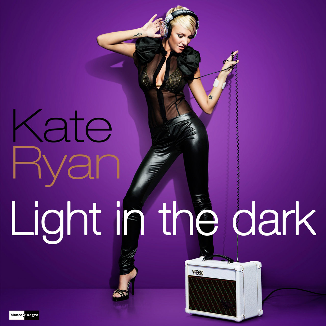 Kate Ryan Light in the Dark cover artwork