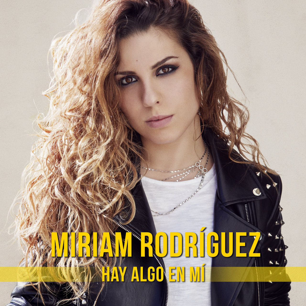 Miriam Rodríguez — Hay Algo En Mí cover artwork