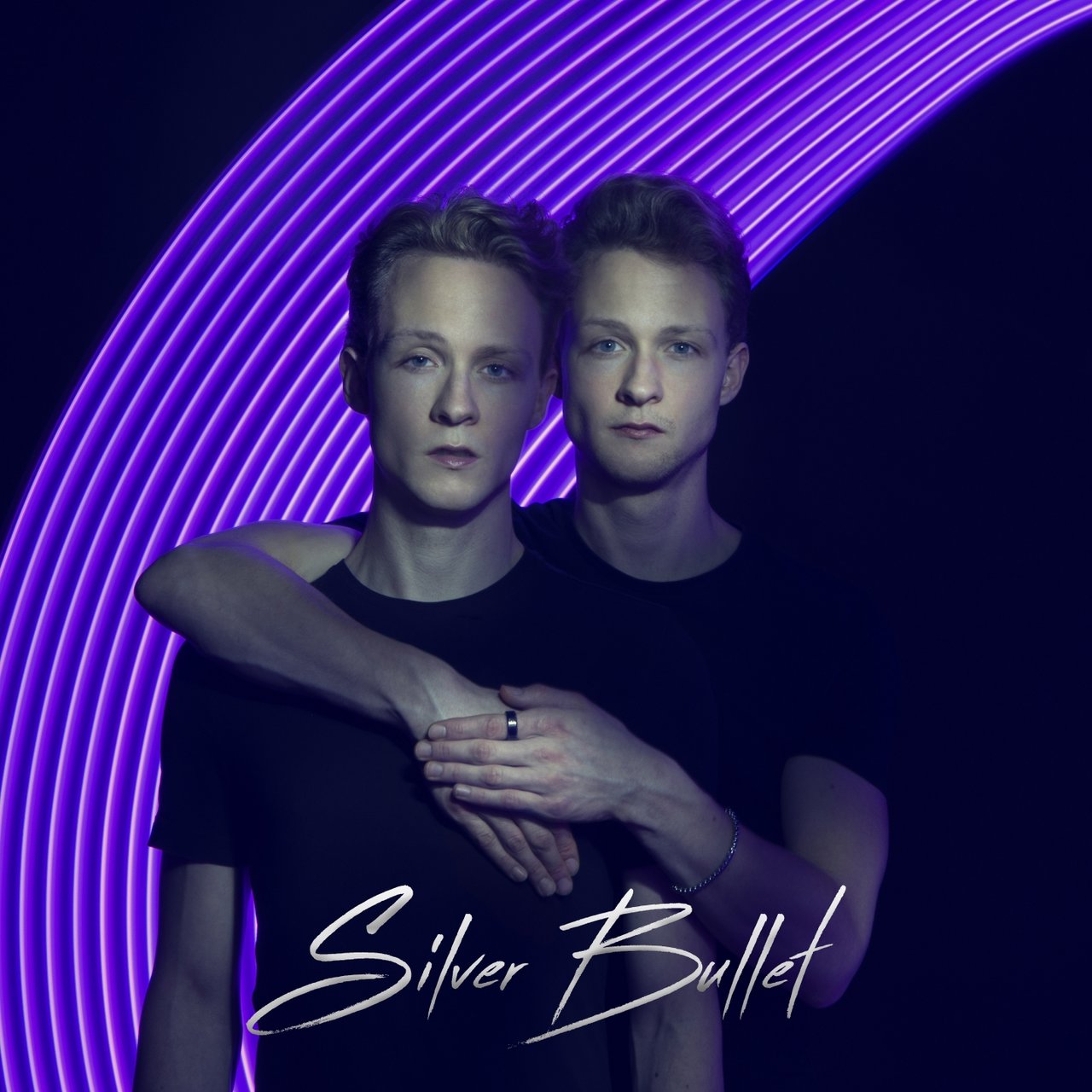 The Cosmic Twins — Silver Bullet cover artwork