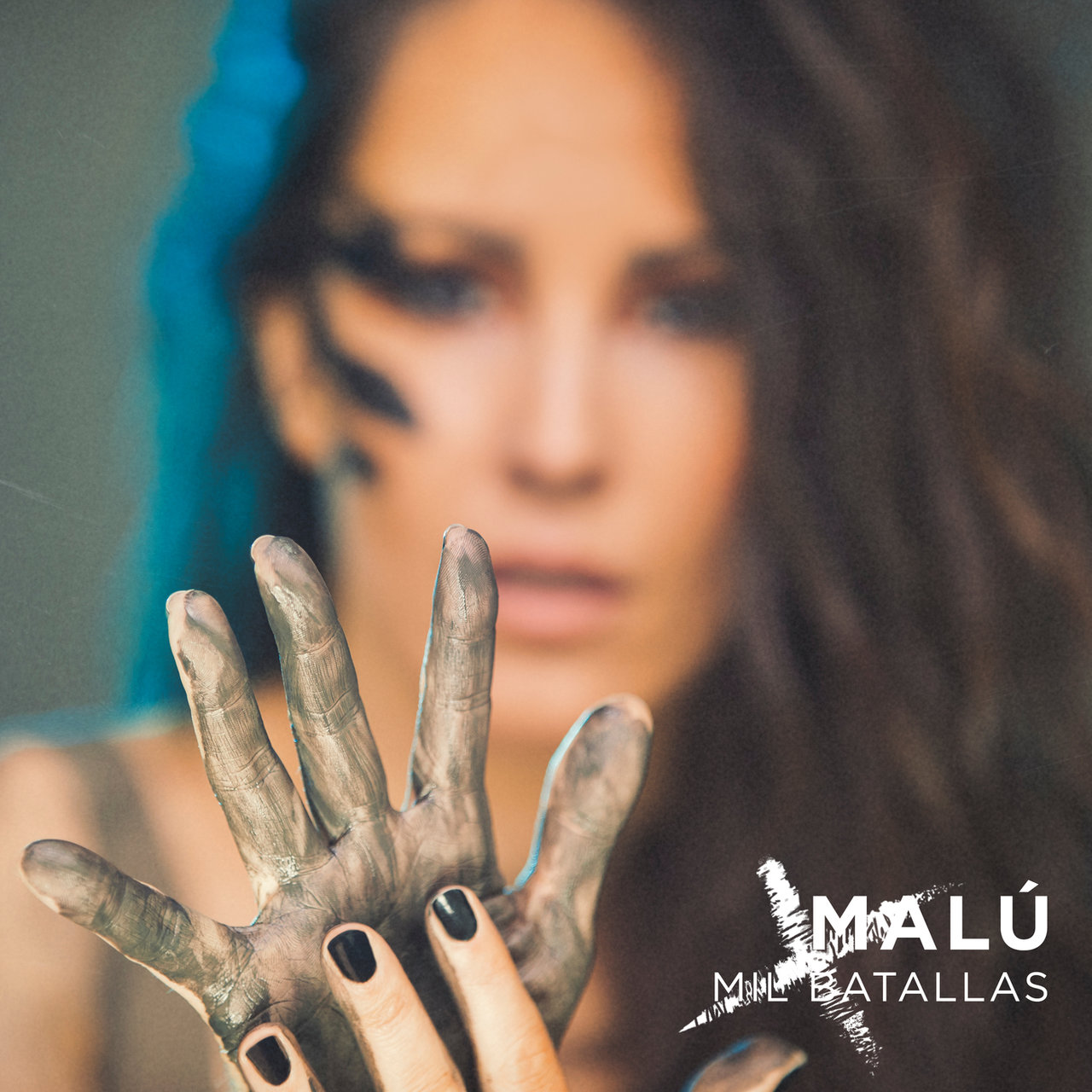 Malú — Ingobernable cover artwork