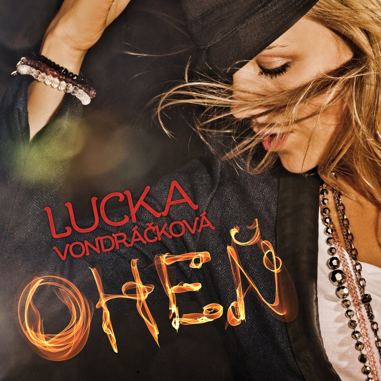 Lucie Vondráčková Oheň cover artwork