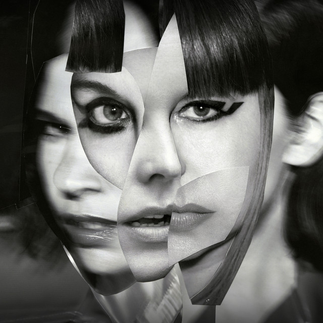 Sleater-Kinney — Reach Out cover artwork