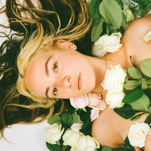 néomí — garden cover artwork