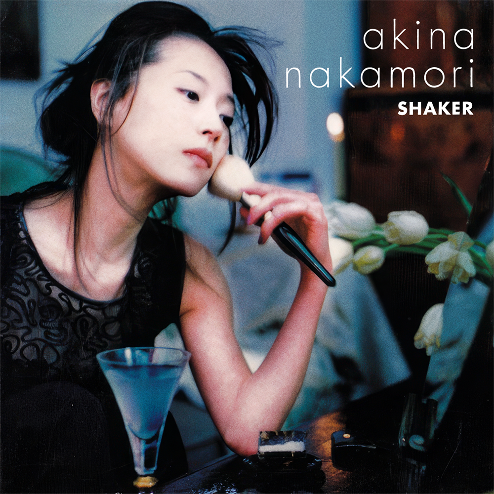Akina Nakamori — 赤い薔薇が揺れた (Akai bara ga yureta) cover artwork