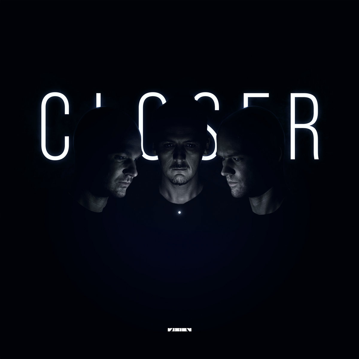 Noisia Closer cover artwork
