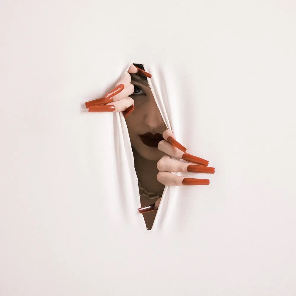 Jenni Mosello — FEMMINA cover artwork