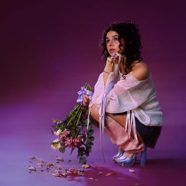 Mirella — Uuteen eiliseen cover artwork
