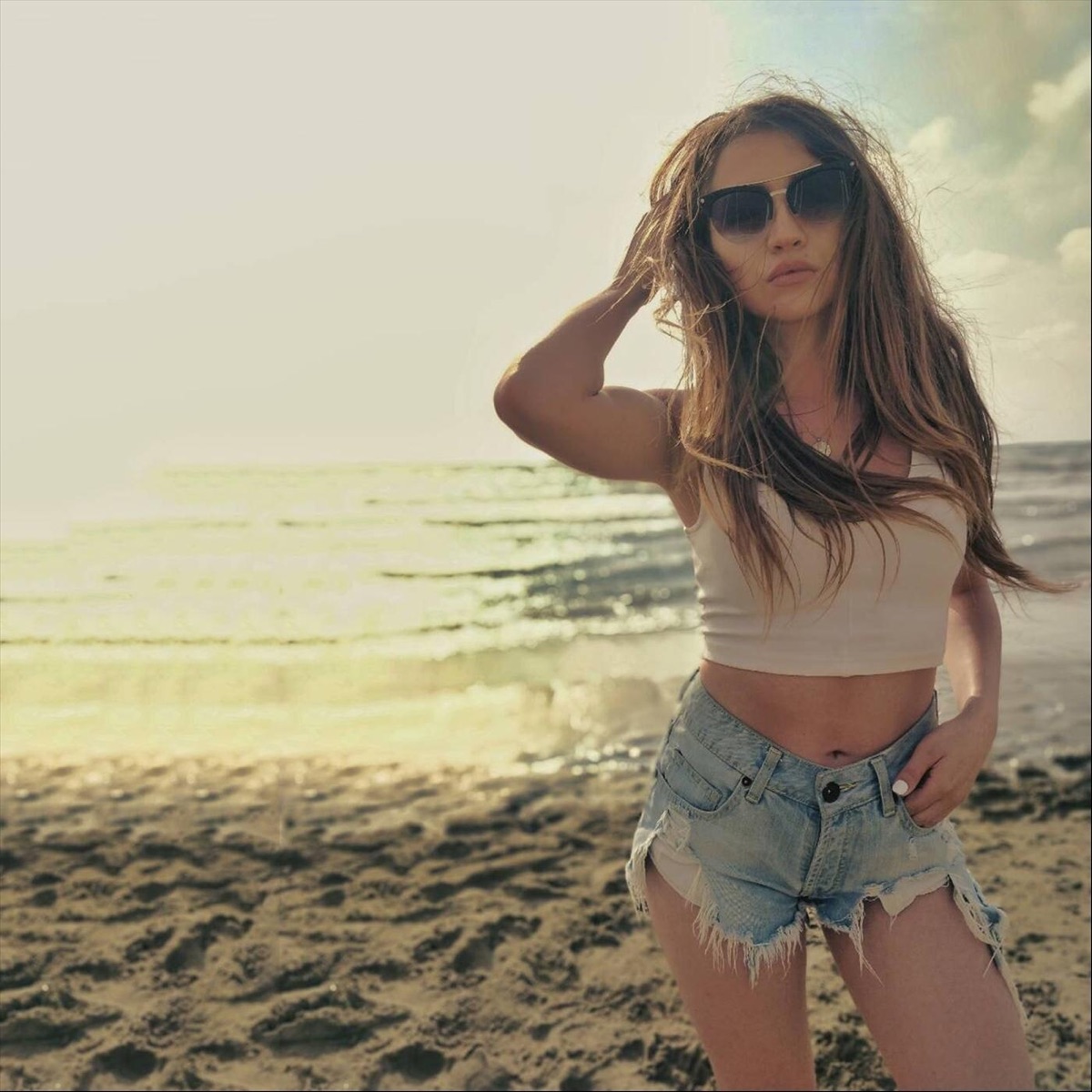Magdalena Ena — Ko da nema utre den cover artwork