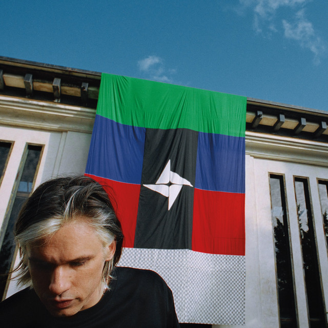 Orelsan — La Quête cover artwork