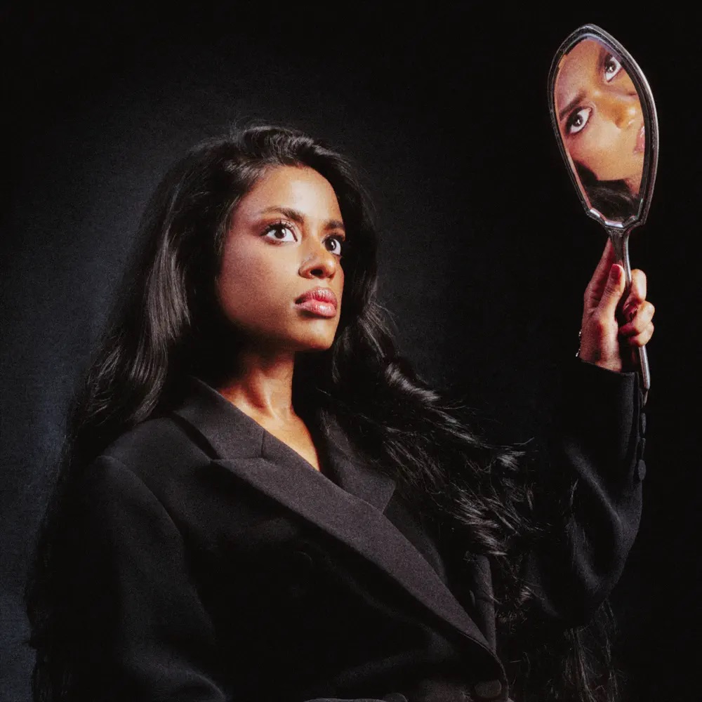 Debbii Dawson — Turn The TV On cover artwork