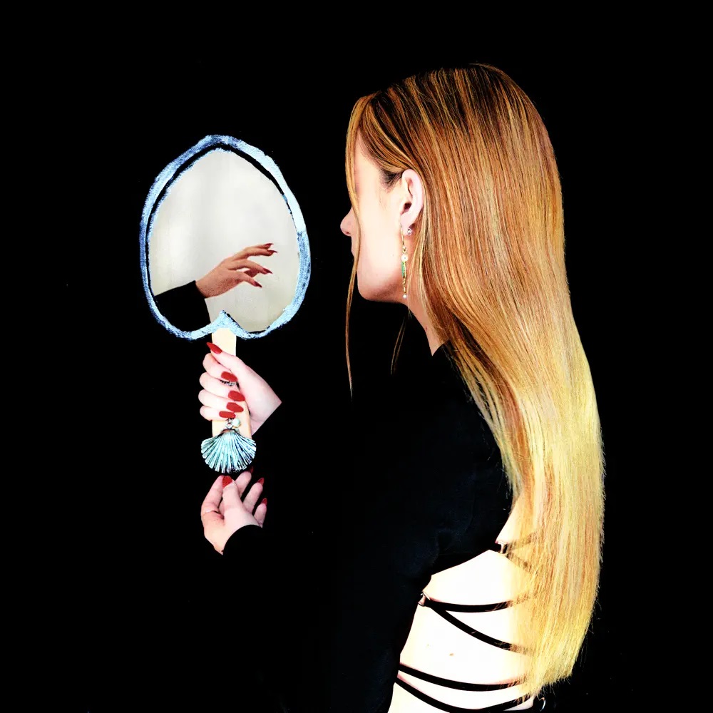 Imogen and the Knife — Red (is my colour) cover artwork