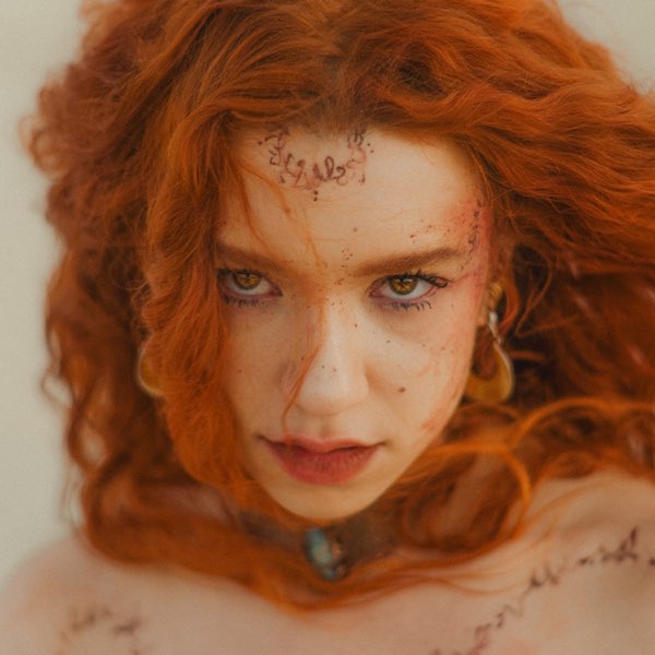 Alexia Evellyn — Hold On cover artwork