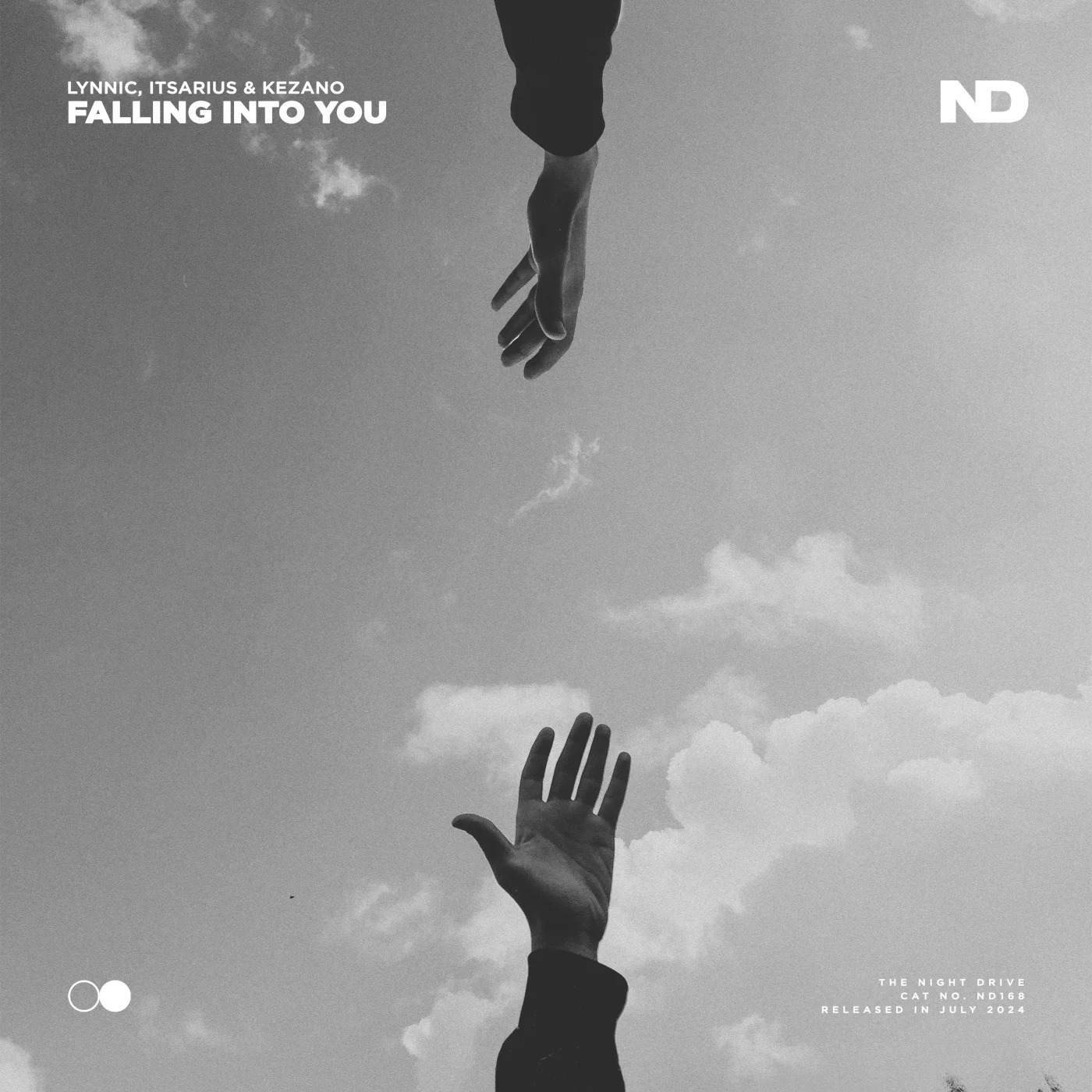 Lynnic featuring ItsArius — Falling Into You cover artwork