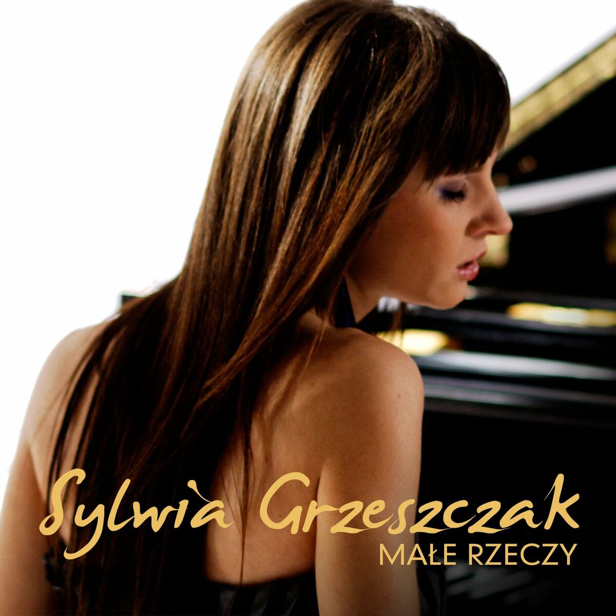 Sylwia Grzeszczak — Male rzeczy (Małe rzeczy) cover artwork