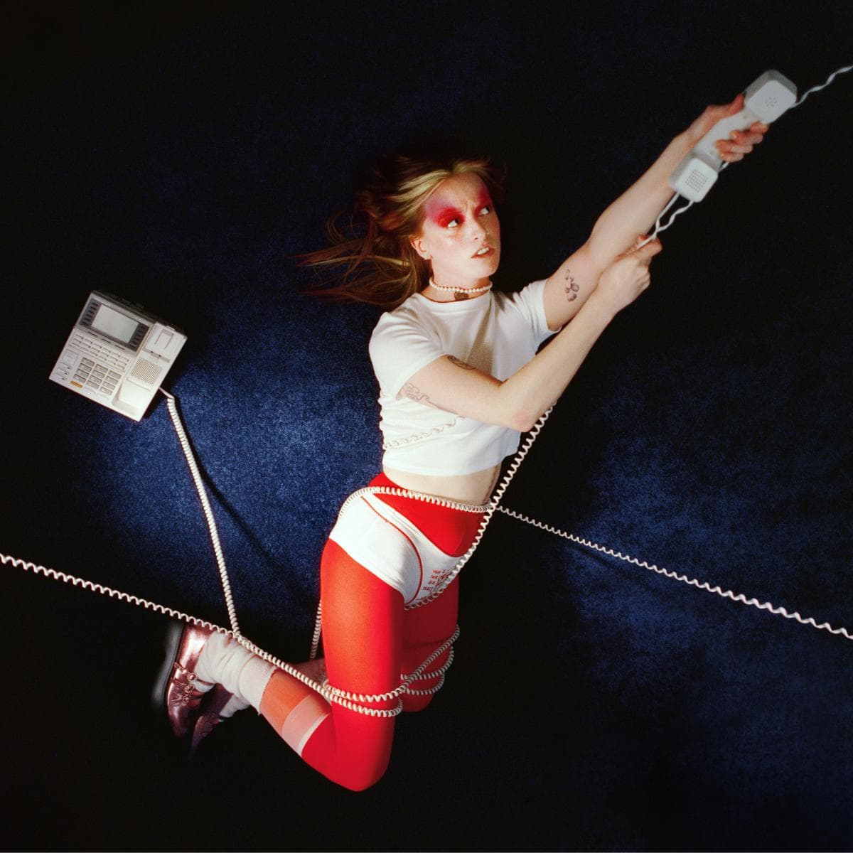 Orla Gartland — Everybody Needs a Hero cover artwork