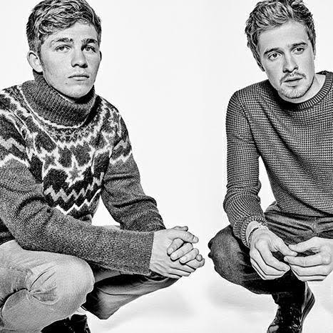 Universal Music — Aquilo cover artwork