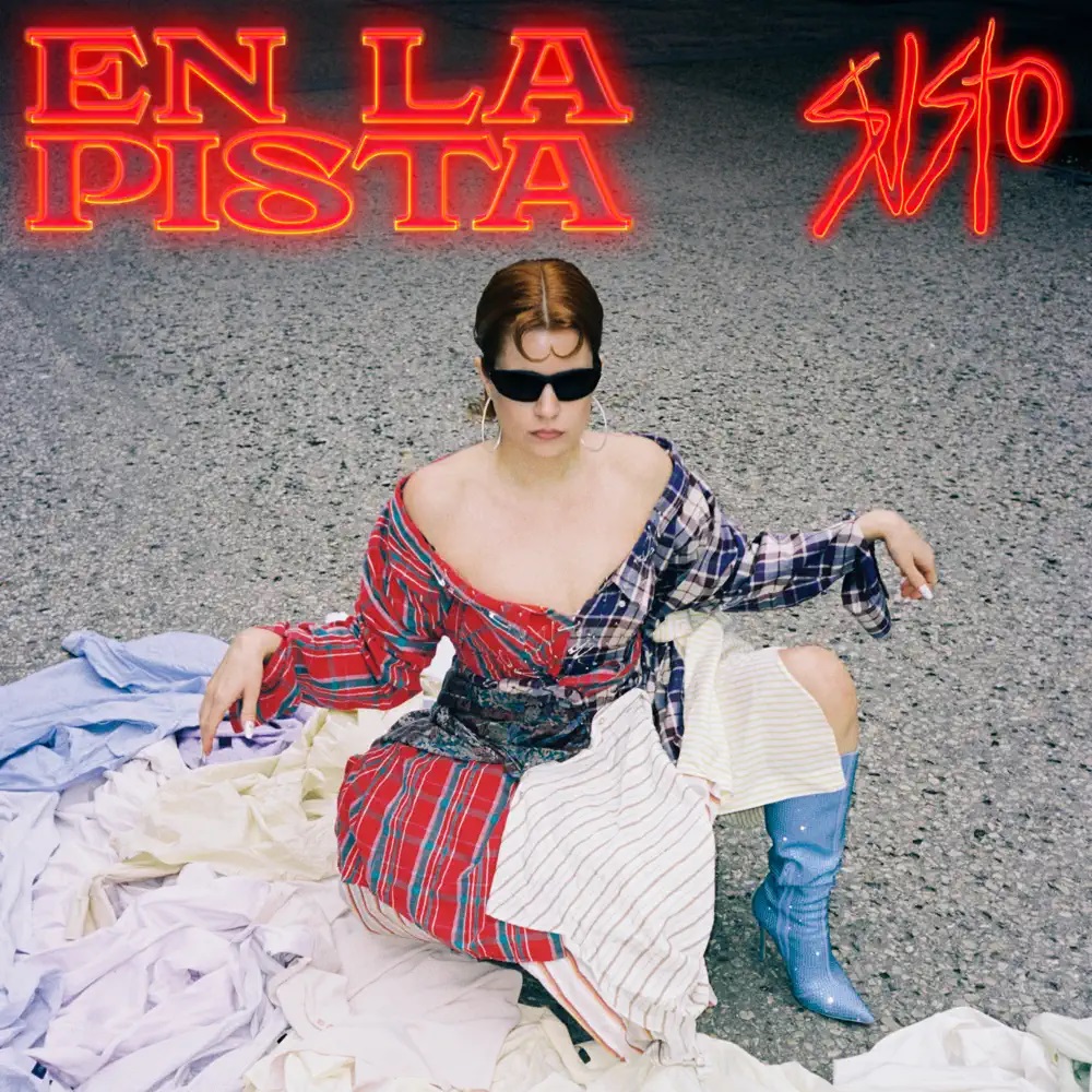 SVSTO — En La Pista cover artwork