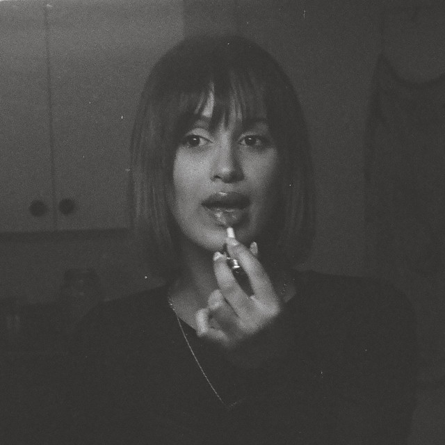 Laraw — Kiss Me on the Floor cover artwork