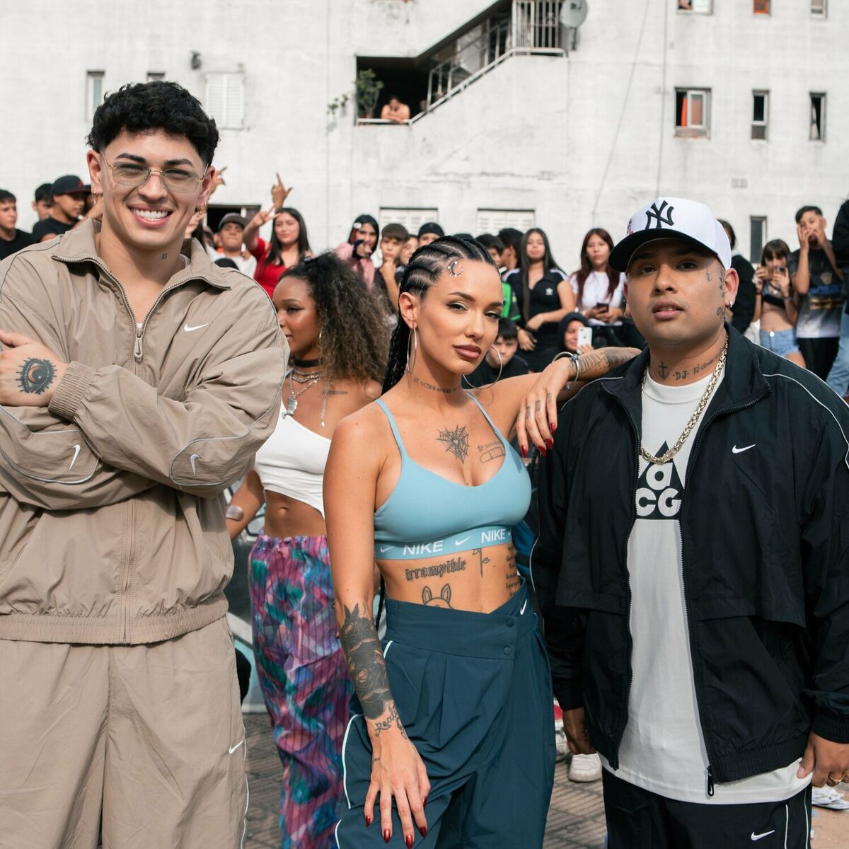 La Joaqui, Gusty DJ, & Alan Gomez — BANDIDAS RETIRADAS cover artwork