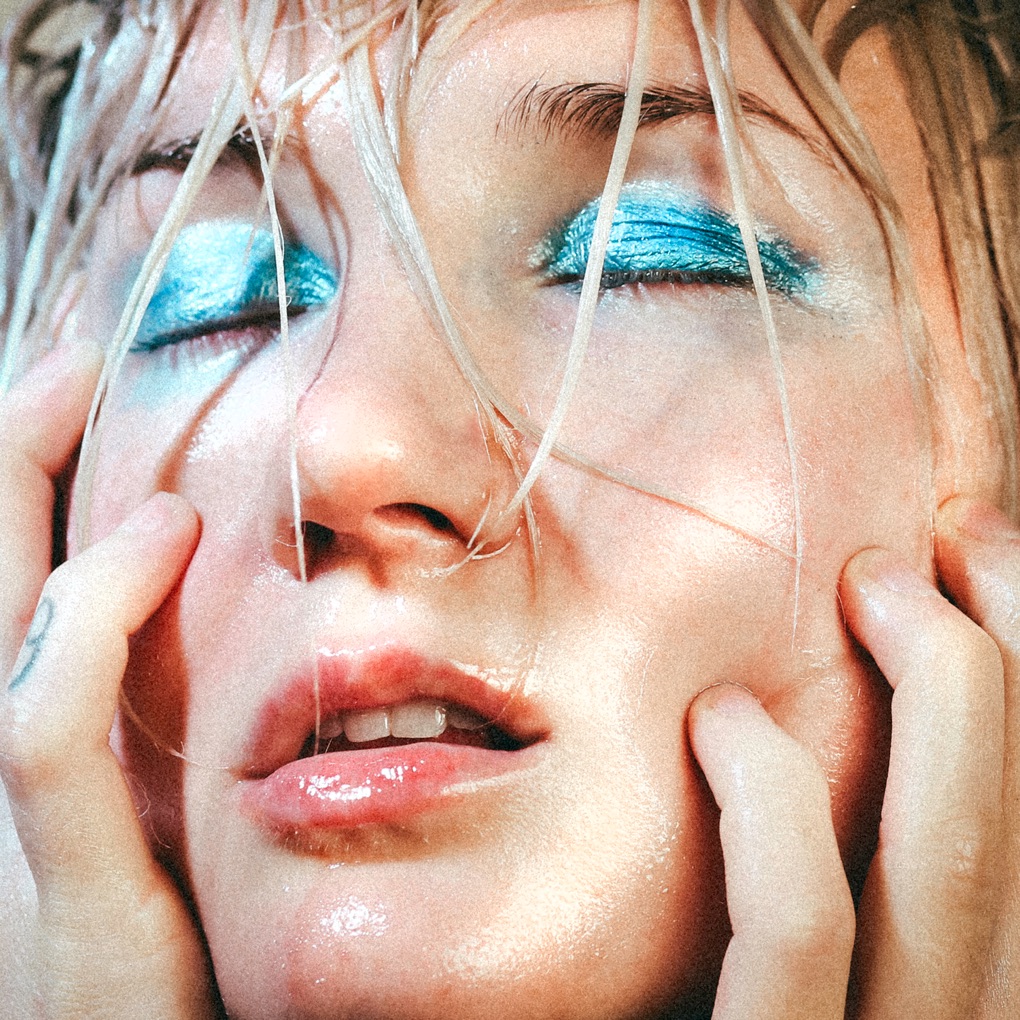 Kiimi — Coconut Water cover artwork