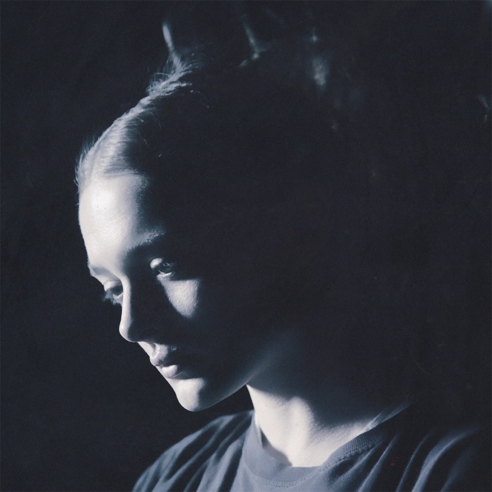 Charlotte Lawrence — Bodybag cover artwork