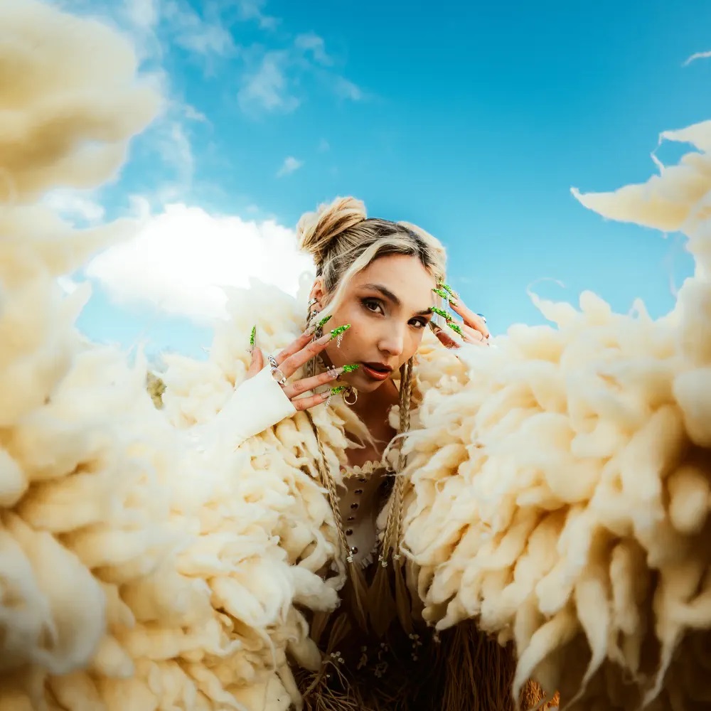 Cláudia Pascoal — Puras Donzelas cover artwork