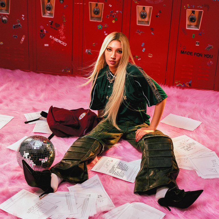 Karencici featuring ØZI — Say It To My Face cover artwork