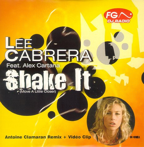 Lee Cabrera featuring Alex Cartañá — Shake It (Move A Litte Closer) cover artwork