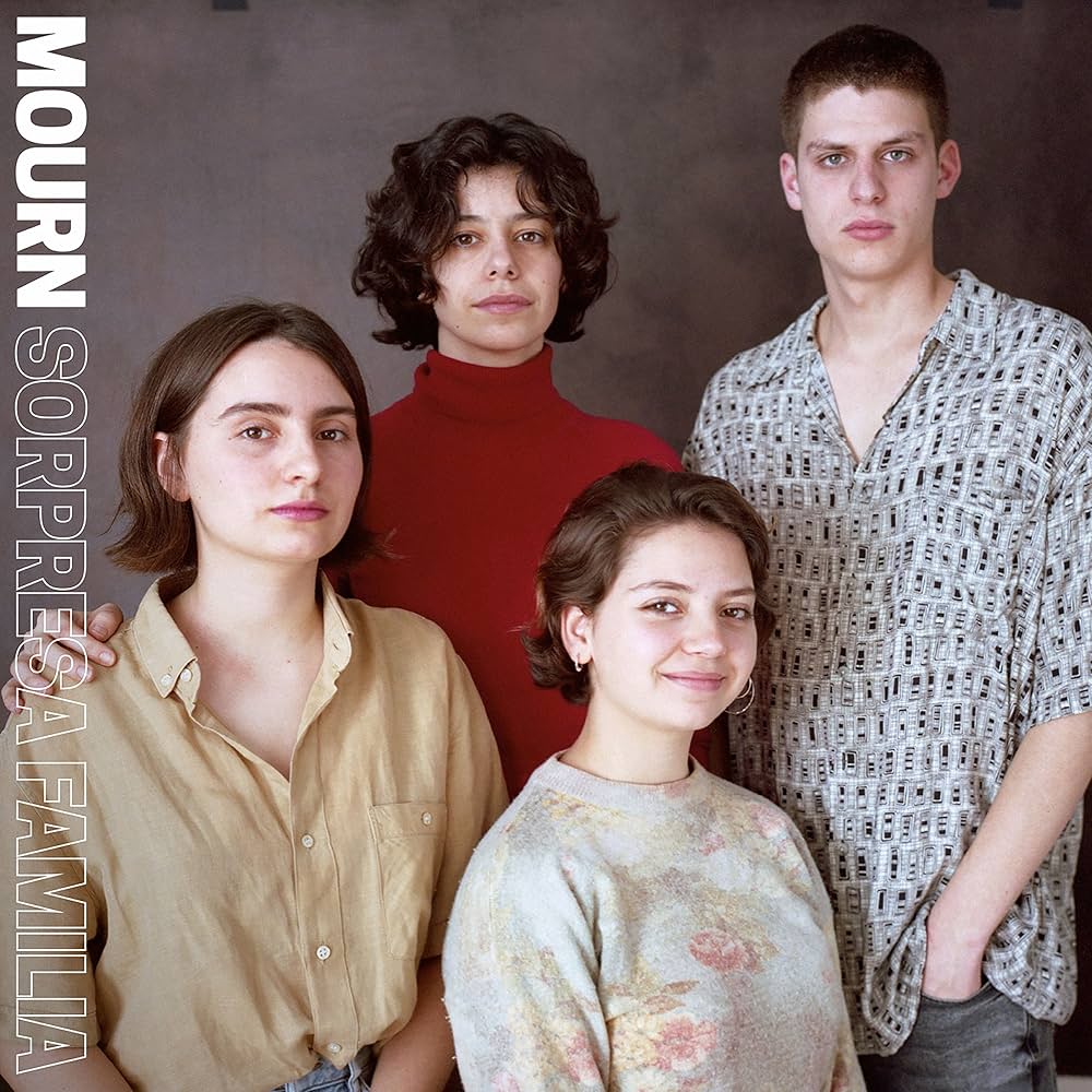 Mourn Sorpresa Familia cover artwork