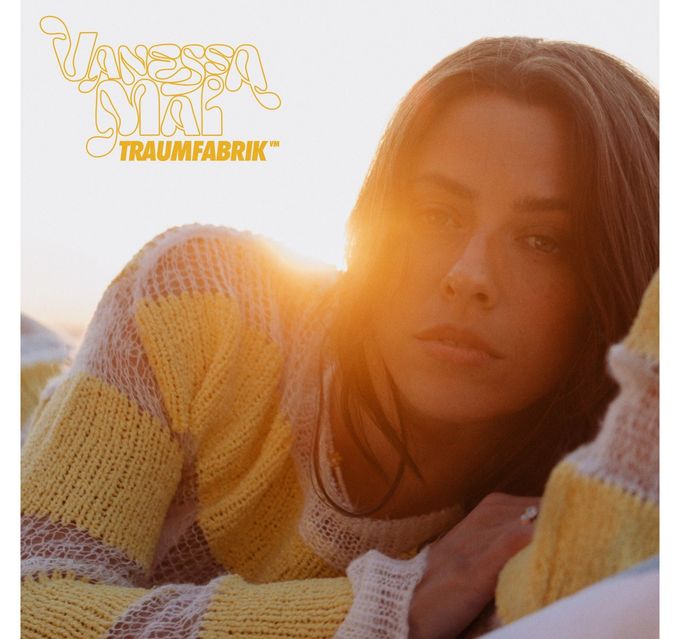 Vanessa Mai — Traumfabrik cover artwork