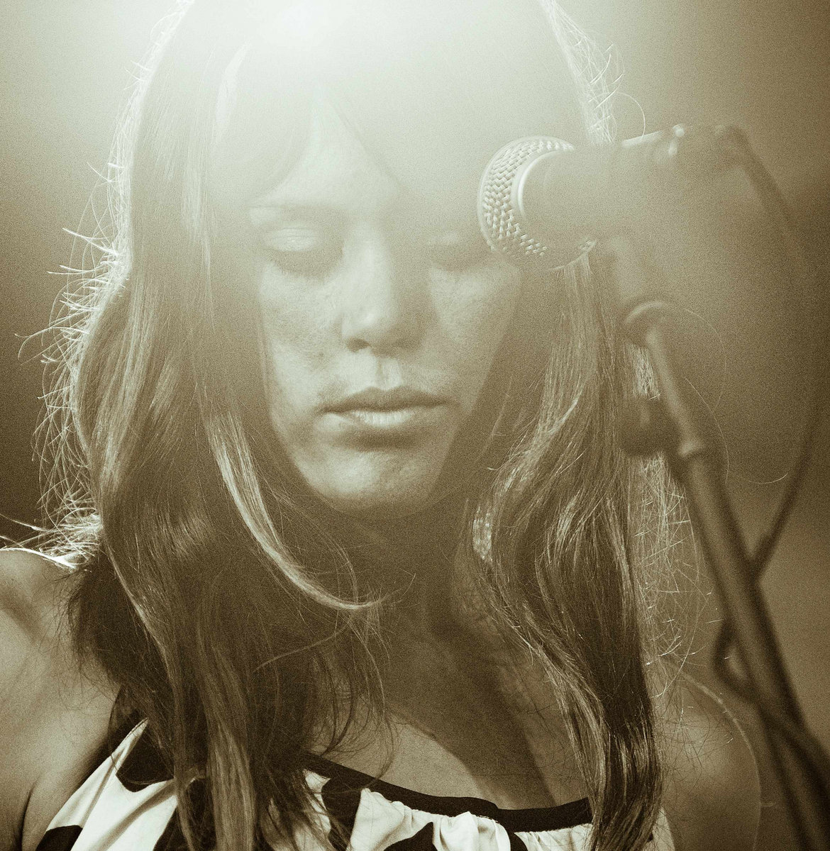 Jess Chambers Jess Chambers and the Firefly Orchestra cover artwork