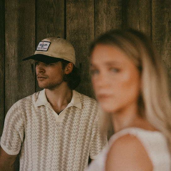 Max McNown featuring Avery Anna — Turned Into Missing You cover artwork