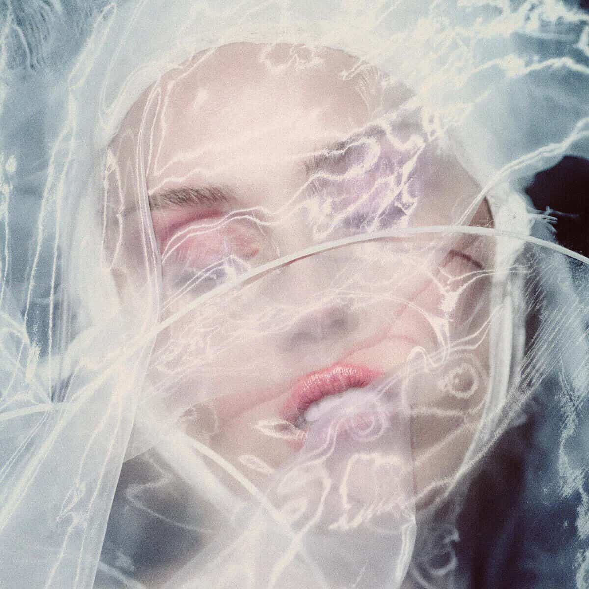 Miley Cyrus featuring Lindsey Buckingham & Mick Fleetwood — Secrets cover artwork