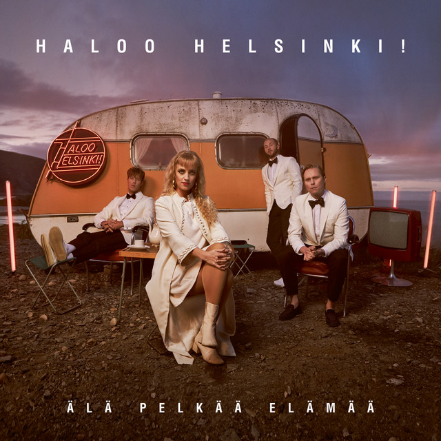 Haloo Helsinki! — Älä pelkää elämää cover artwork