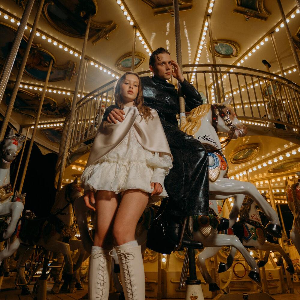 Ваня Дмитриенко & Аня Пересильд — Силуэт cover artwork
