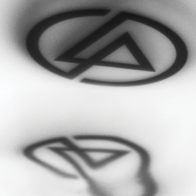 Linkin Park — Friendly Fire cover artwork