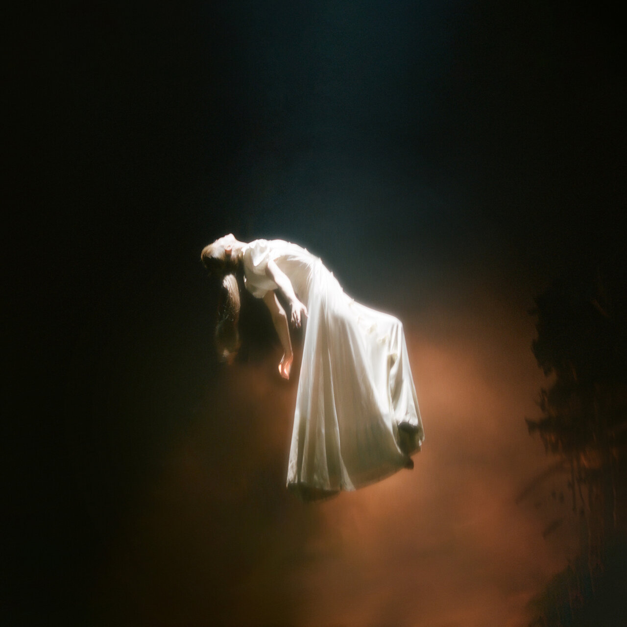 Ariana Grande — supernatural cover artwork