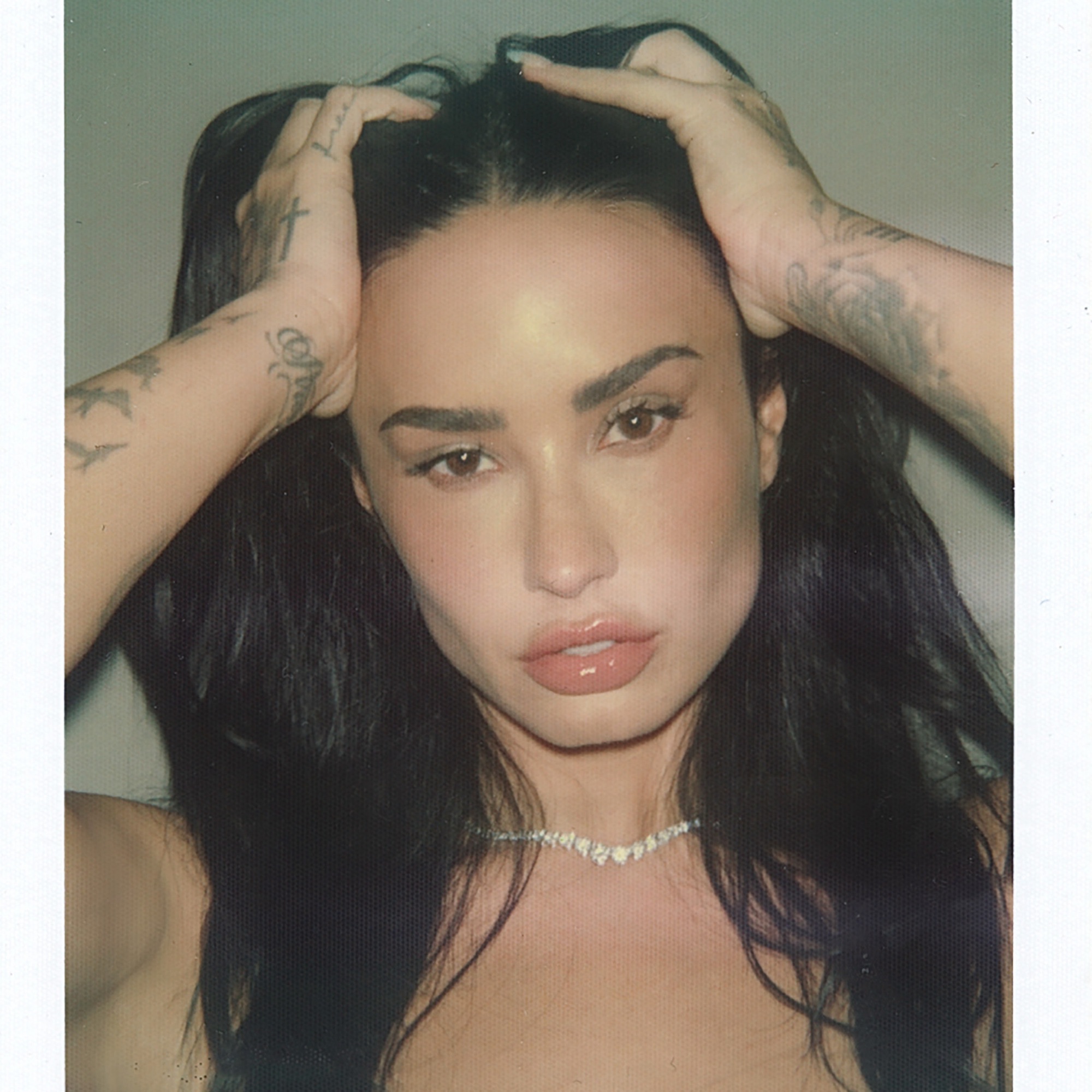 Demi Lovato — Kiss cover artwork