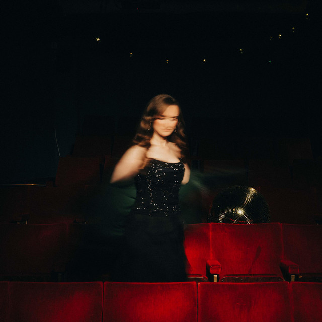 Orla Monelle — Romanticise cover artwork