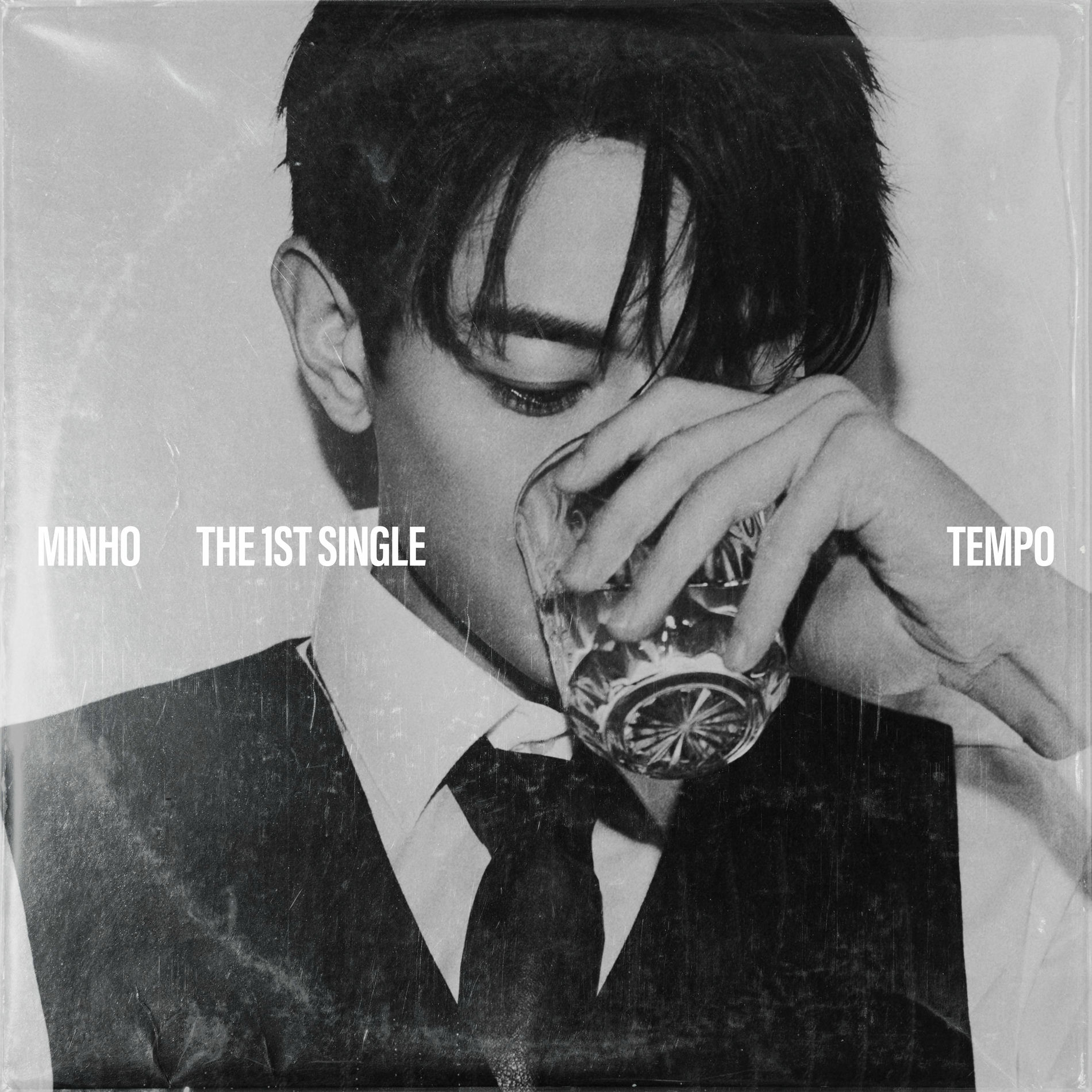 MINHO — TEMPO - The 1st Single cover artwork