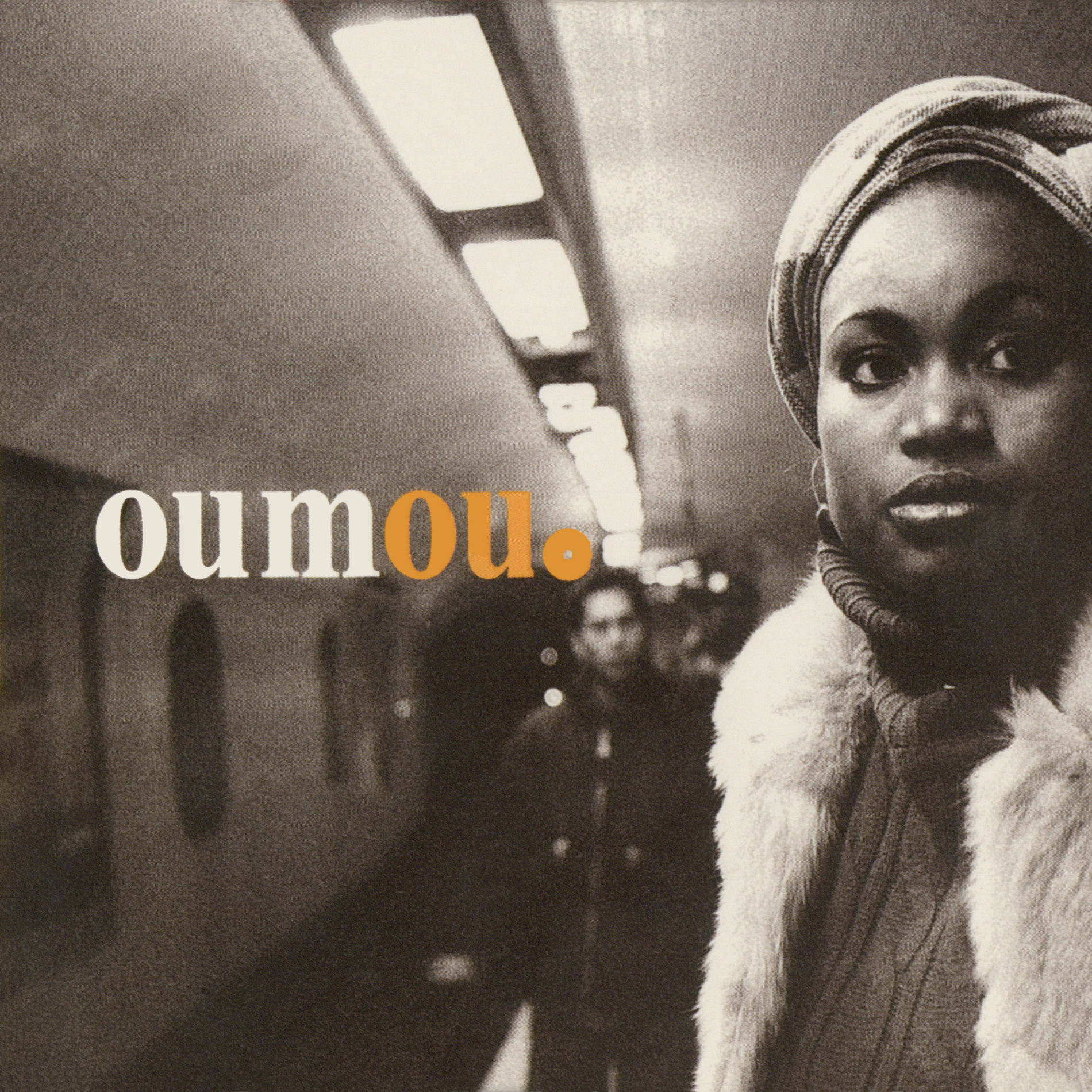 Oumou Sangaré Oumou cover artwork
