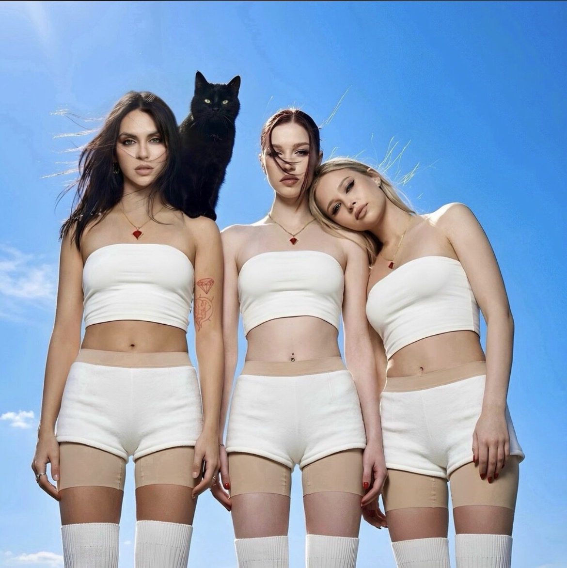 SEREBRO — Кто я для тебя cover artwork