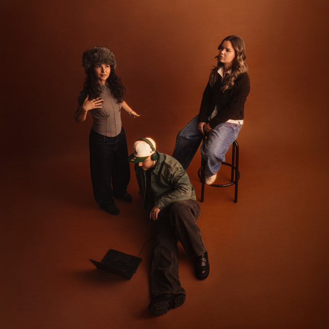 LIN D — Move cover artwork