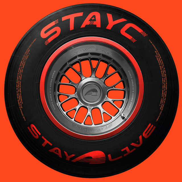 STAYC STAY ALIVE cover artwork